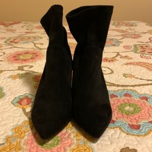 XOXO booties